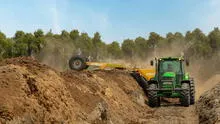 Agroindustrial Laredo apuesta por economía circular transformando hojas de caña en abono orgánico
