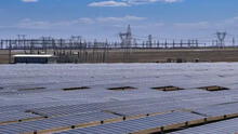 Perú inaugura su planta solar más grande, construida por la española Zelestra en Arequipa: generará energía para 440.000 hogares Perú inaugura su planta solar más grande, construida por la española Zelestra en Arequipa: generará energía para 440.000 hogares