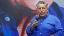 César Acuña ignora investigación por proselitismo indebido y es captado haciendo campaña electoral