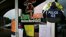 ICE arresta a 12 inmigrantes en operativo en restaurantes mexicanos de Kansas, EEUU: DHS colocó carteles de ''Cerrado''