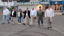 Eduardo Arana y ministros llegan a isla Santa Rosa en medio del anuncio que realizará Gustavo Petro desde Leticia