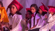 La emotiva graduación escolar de más de 1.000 niños huérfanos en Gaza: sus padres fallecieron en la guerra con Israel