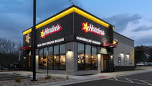Why is this famous chain closing nearly 100 Stores across the U.S.?