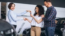 ¿Cómo comprar un auto usado en el Perú sin ser experto en mecánica? Guía práctica para evitar estafas