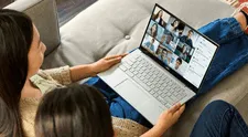 Google Meet ahora traducirá en inglés y español con la "voz" del usuario