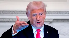 El nuevo método de Donald Trump para que los inmigrantes obtengan la residencia permanente en EEUU estará disponible en los próximos días