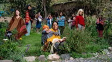 Tejedoras de Ollantaytambo premiadas en la Bienal de Diseño de Londres