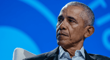 Obama se defiende de Donald Trump tras ser acusado de traición: "Es un intento débil de desviar la atención"