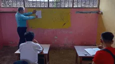 Iquitos: cerca de 2.000 alumnos iniciaron año escolar sentados en sillas rotas y sin pizarra