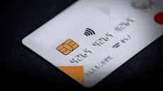 Pareja encuentra tarjeta de crédito y gasta más de S/10.000 en electrodomésticos