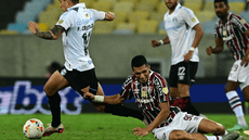 En Brasil fulminan a Kevin Serna tras crítica situación de Fluminense con la baja: "Tiene miedo de jugar"