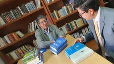 CSJAR recibe donación de libros para biblioteca institucional