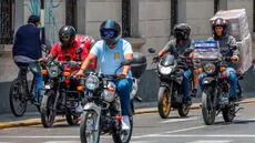 Este color queda prohibido en chalecos para todos los motociclistas en Perú