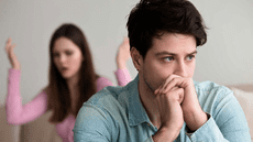 ¿Evitas conflictos guardando silencio? La psicología da un significado a esta conducta