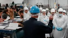 ICE arresta a la mitad de los trabajadores de una empresa en Nebraska, EEUU: 107 inmigrantes con órdenes de deportación