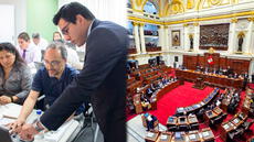 Aumento del incentivo CAFAE para trabajadores 276 de gobiernos regionales: así es la homologación aprobada en el Congreso