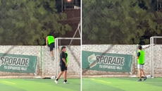 Joven trepa pared para recuperar balón sin imaginar que se derrumbaría: "Pegaron los ladrillos con goma"