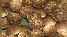 Arqueólogos descubren en Europa un valioso tesoro con joyas y monedas detalladas de oro ocultas durante 2.500 años