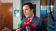 Carlos Espá: "Los partidos políticos están cobrando cupos por lo bajo, a sus candidatos al Congreso" Carlos Espá: "Los partidos políticos están cobrando cupos por lo bajo, a sus candidatos al Congreso"