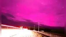 Una llamarada solar impacta a la Tierra y provoca auroras australes que tiñen de rosa los cielos de Chile Una llamarada solar impacta a la Tierra y provoca auroras australes que tiñen de rosa los cielos de Chile