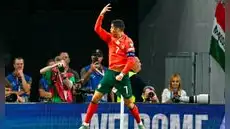 Cristiano Ronaldo deja en shock al poner fecha a su retiro del fútbol profesional: "Cuando uno llega a cierta edad, empieza a contar los meses" Cristiano Ronaldo deja en shock al poner fecha a su retiro del fútbol profesional: "Cuando uno llega a cierta edad, empieza a contar los meses"