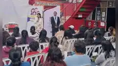 Jueces del Módulo Penal de Violencia capacitan a padres de familia sobre delitos sexuales