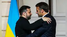 Macron duda de la voluntad de Rusia para la paz y exige que el plan se finalice con Ucrania "en la mesa"