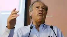 Alfredo Barnechea es el candidato presidencial de Acción Popular tras imponerse a Julio Chávez Alfredo Barnechea es el candidato presidencial de Acción Popular tras imponerse a Julio Chávez