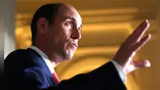 Jefe de campaña de Kast habla sobre indulto a condenados por violación a menores tras críticas de Jara