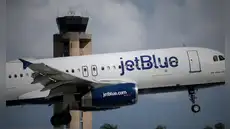 Piloto de JetBlue evita choque con avión militar de Estados Unidos cerca de Venezuela