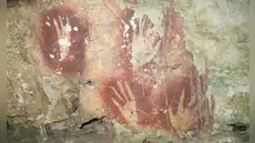 La huella de una mano descubierta en una cueva en Indonesia se convertiría en el arte rupestre más antiguo del mundo