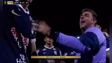 Pablo Guede recriminó a Renzo Garcés por darle la cinta de capitán a Paolo Guerrero en pleno partido de Alianza Lima: "¡Dale, boludo!"