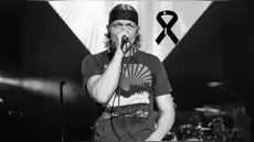 Muere Brad Arnold, fundador y vocalista de 3 Doors Down, a los 47 años tras perder batalla contra el cáncer Muere Brad Arnold, fundador y vocalista de 3 Doors Down, a los 47 años tras perder batalla contra el cáncer