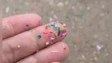 Estudio vincula la presencia de microplásticos en tumores de próstata con un mayor riesgo de desarrollar cáncer