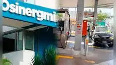 Osinergmin fiscaliza racionamiento de GNV y alerta de multas a grifos que abastezcan a taxis y autos particulares en plena emergencia