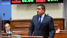 José Williams es internado en una clínica para pasar por una cirugía ambulatoria