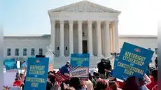 Corte Suprema de Estados Unidos debate si limitar ciudadanía por nacimiento en polémico plan de Donald Trump