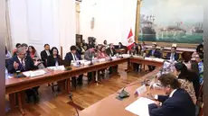 Piero Corvetto defiende legalidad de las elecciones durante citación al Congreso