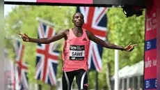 ¡Nunca antes visto en la historia! Keniano Sabastian Sawe ganó la Maratón de Londres rompiendo la barrera de las 2 horas