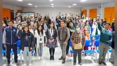 Padres de colegio de Alto Rendimiento son orientados en temas de violencia sexual