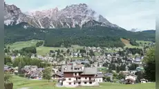 Científicos buscan voluntarios dispuestos a vivir gratis en los Alpes durante un mes