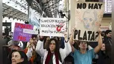 Universidades en Argentina se movilizan en todo el país contra el Gobierno de Milei por financiamiento y sueldos
