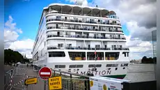 Crucero con 1.700 personas es confinado en Francia tras la muerte de un pasajero y una posible epidemia de gastroenteritis