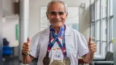 Inalcanzable: Peruano de 84 años conquista su segundo título iberoamericano