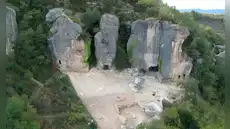 Arqueólogos rastrearon una comunidad aislada del siglo VII hasta una red de cuevas ocultas y encontraron un oscuro secreto de 500 años