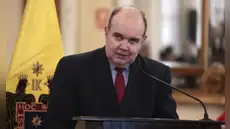 Rafael López Aliaga busca ayuda del Congreso y pide que le informe al JNE que no asumirá como senador