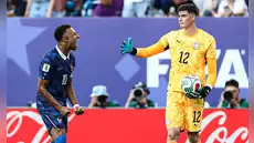Arquero de Paraguay le contesta a Kylian Mbappé tras desplante en el Mundial 2026: "Se agrandó y no me dio bola" Arquero de Paraguay le contesta a Kylian Mbappé tras desplante en el Mundial 2026: "Se agrandó y no me dio bola"