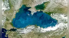 Un satélite de la NASA captura desde el espacio cómo el Mar Negro cambia de color a un brillante turquesa