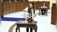 Roberto Sánchez anuncia la suspensión de Silvana Robles de Juntos por el Perú tras no mostrar su voto