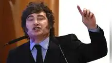 Milei modifica la Ley de Migraciones para prohibir el ingreso de extranjeros que expresen mensajes de odio contra Argentina